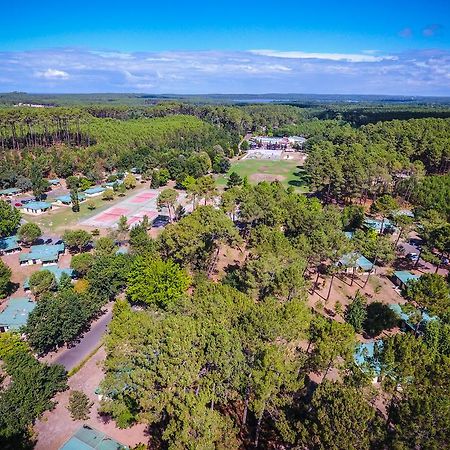 Village Vacances Les Genets Léon Exterior foto