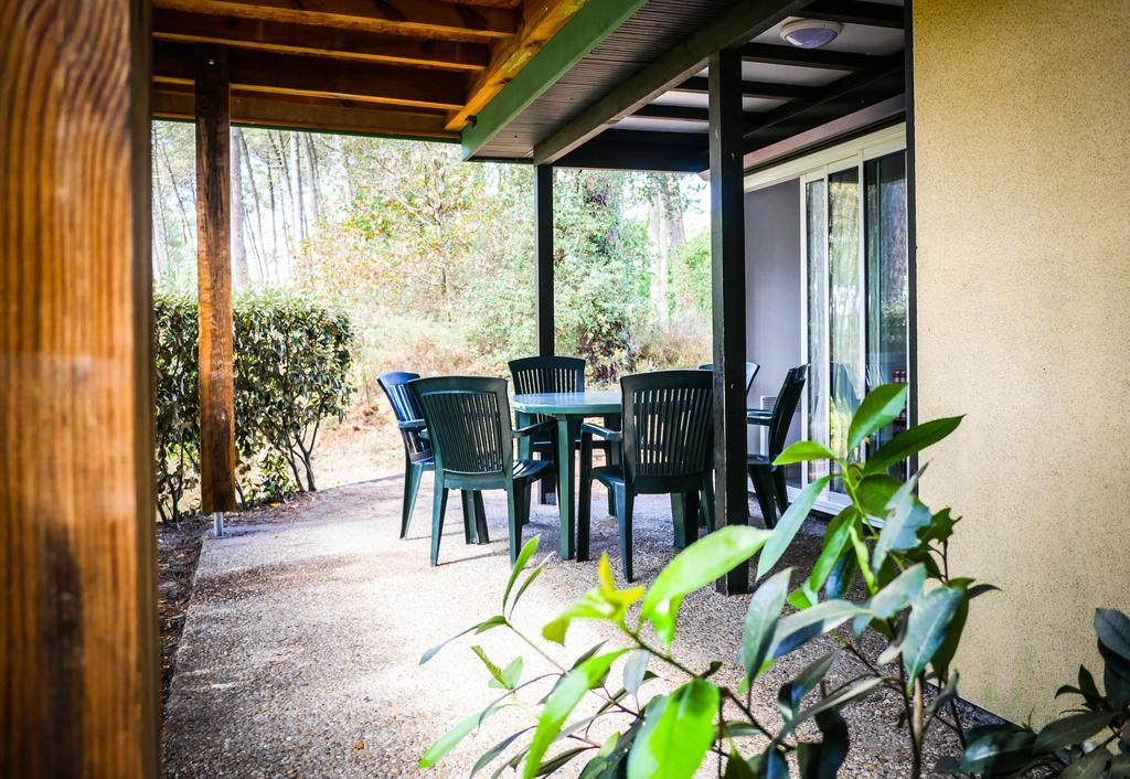 Village Vacances Les Genets Léon Exterior foto